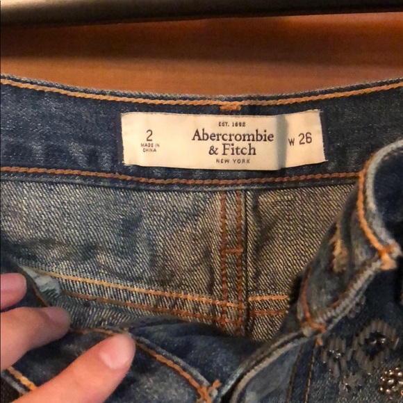 Abercrombie jean shorts! - Picture 3 of 4